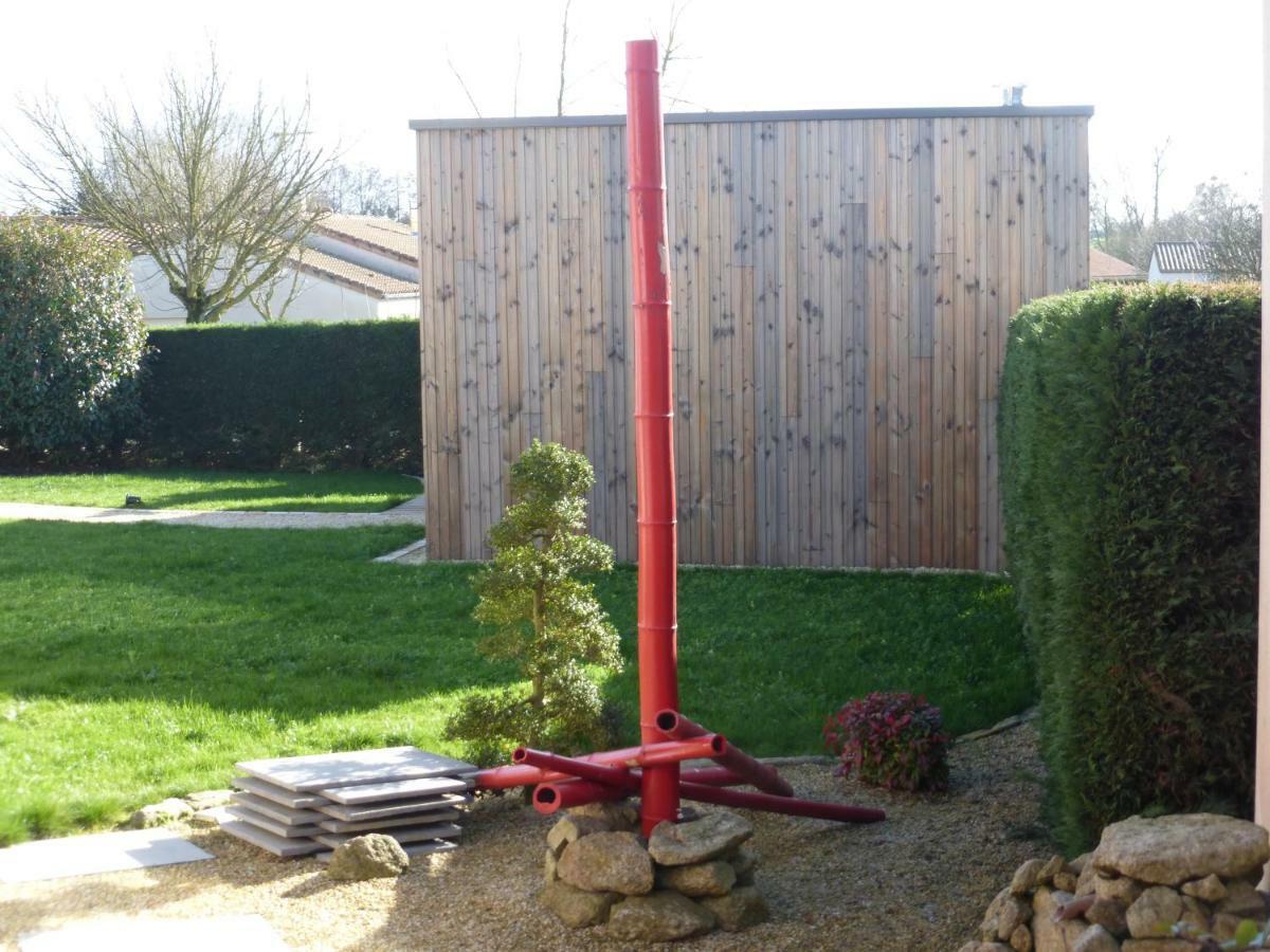 La Cabane Du Bonheur Les Herbiers Exterior foto